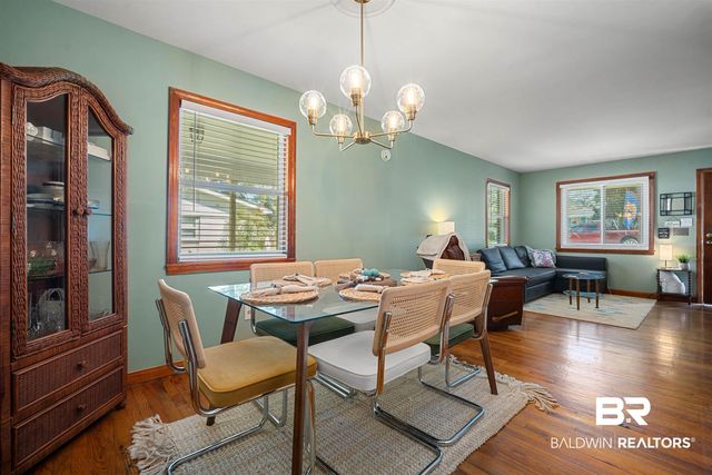672 Tarawa Drive, Mobile, AL 36609