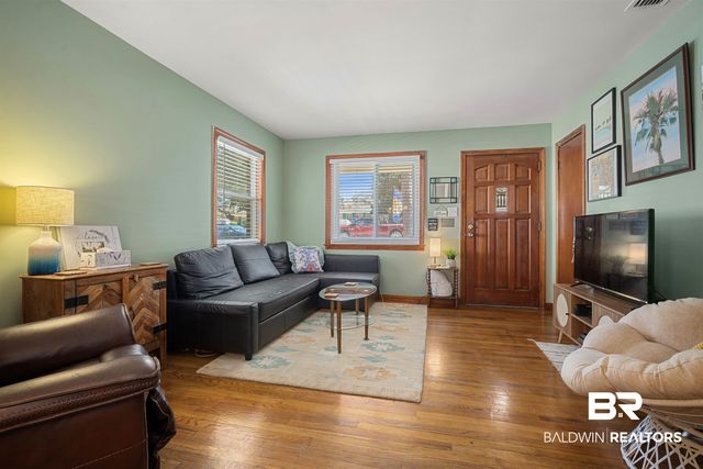 672 Tarawa Drive, Mobile, AL 36609