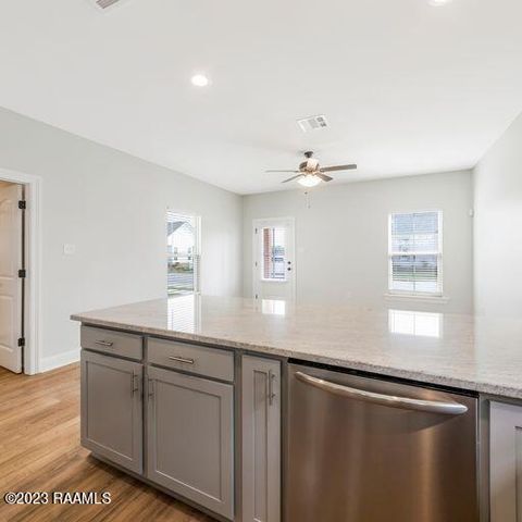 113 Sandstone Avenue, Scott, LA 70583