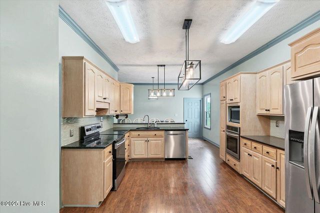 13341 Barnes Bridge Road, Laurinburg, NC 28352
