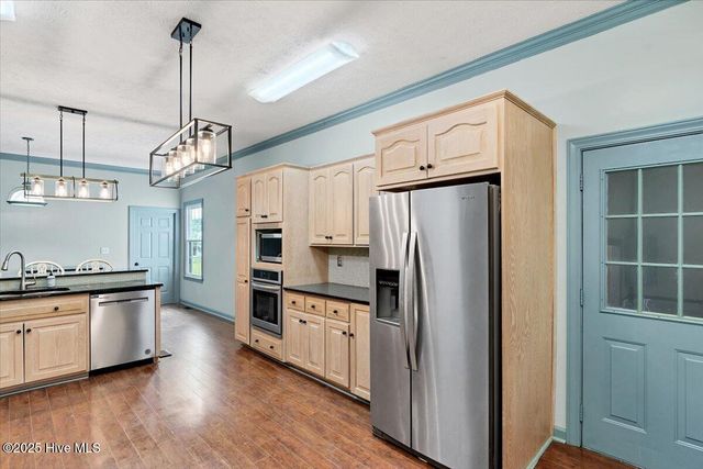 13341 Barnes Bridge Road, Laurinburg, NC 28352
