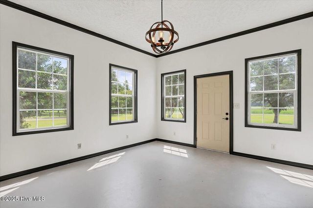 13341 Barnes Bridge Road, Laurinburg, NC 28352