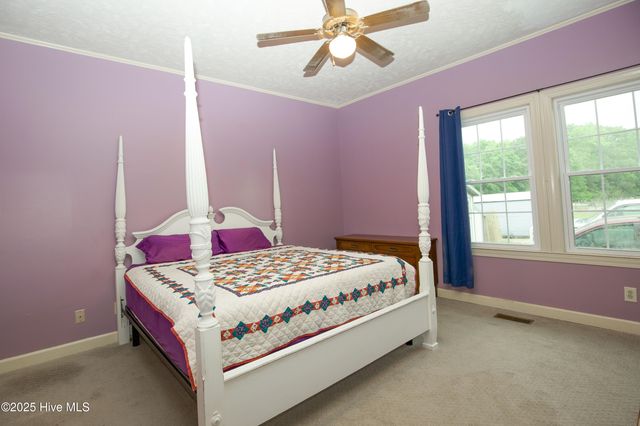 13341 Barnes Bridge Road, Laurinburg, NC 28352