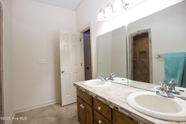 13341 Barnes Bridge Road, Laurinburg, NC 28352