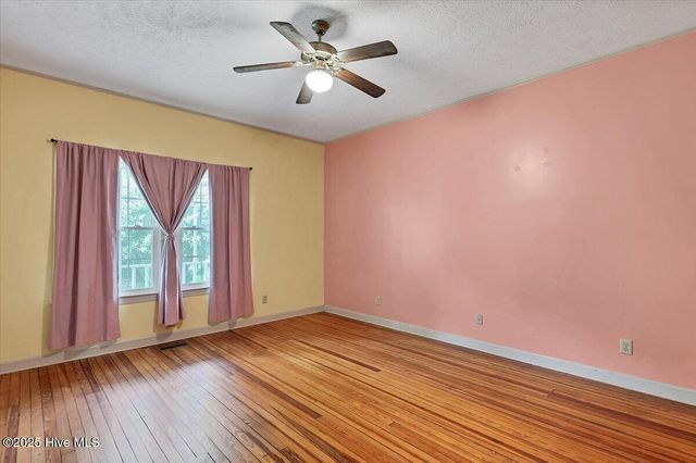 13341 Barnes Bridge Road, Laurinburg, NC 28352