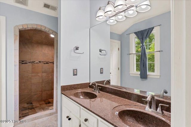 13341 Barnes Bridge Road, Laurinburg, NC 28352