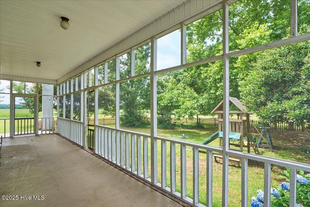 13341 Barnes Bridge Road, Laurinburg, NC 28352