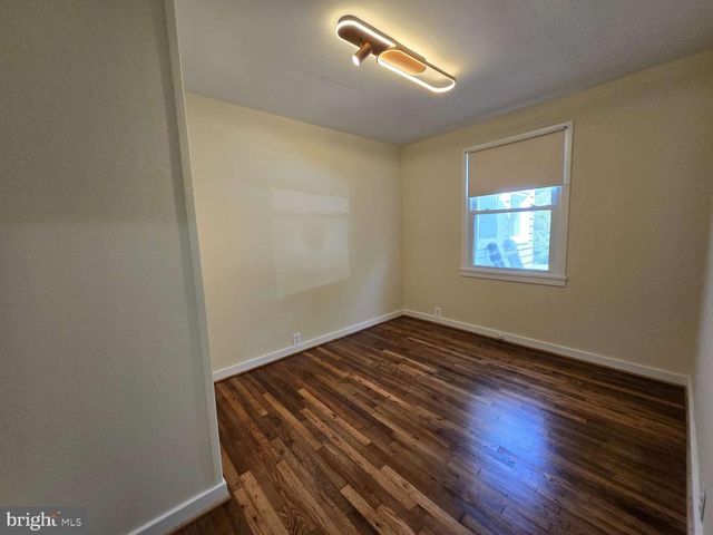 2949 ROSEMARY LN, Falls Church, VA 22042