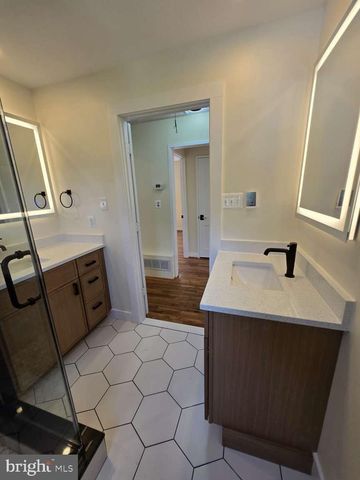 2949 ROSEMARY LN, Falls Church, VA 22042