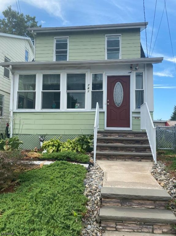 761 Rahway Ave, Elizabeth City, NJ 07202