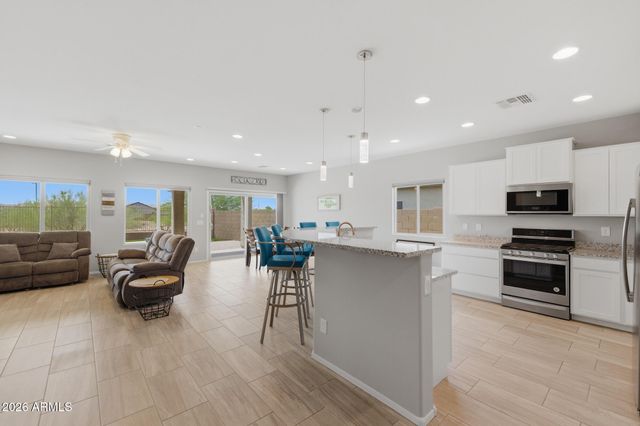 5793 W SARATOGA Court, Florence, AZ 85132