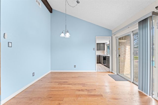 4307 Meadow Glenn Drive, Dickinson, TX 77539