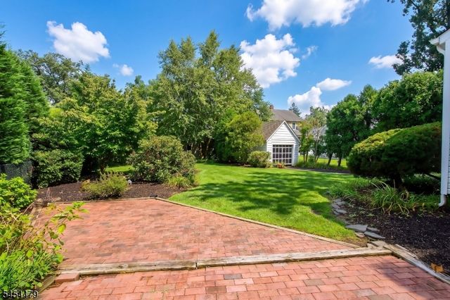 4 Doering Way, Cranford Twp., NJ 07016