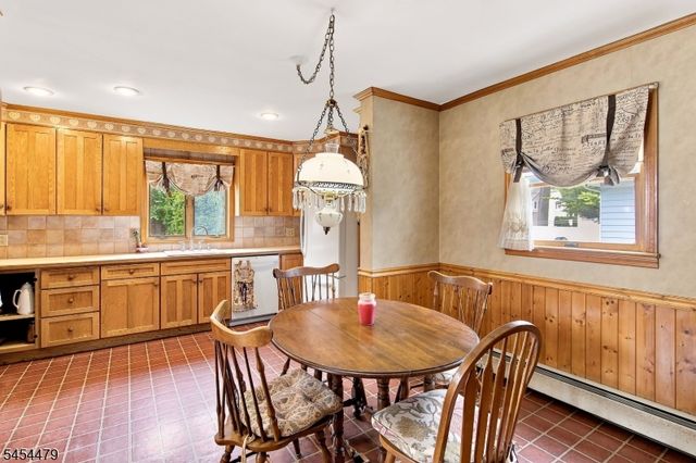 4 Doering Way, Cranford Twp., NJ 07016