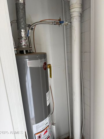 808 N 82ND Street F214, Scottsdale, AZ 85257