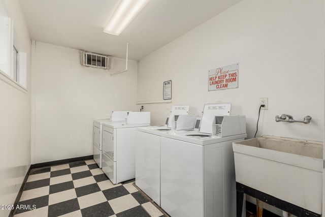 808 N 82ND Street F214, Scottsdale, AZ 85257