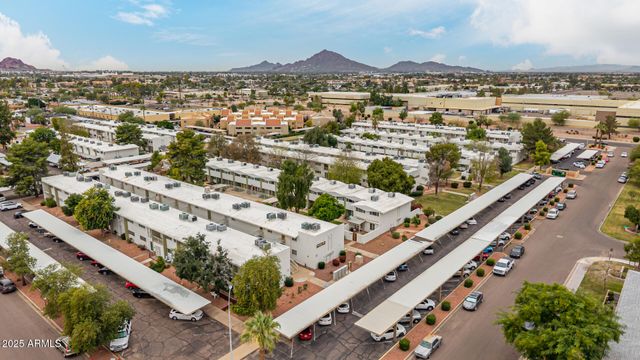 808 N 82ND Street F214, Scottsdale, AZ 85257