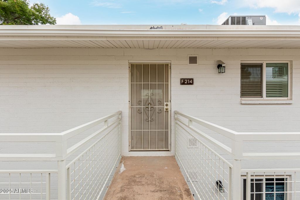 808 N 82ND Street F214, Scottsdale, AZ 85257 — photo 2