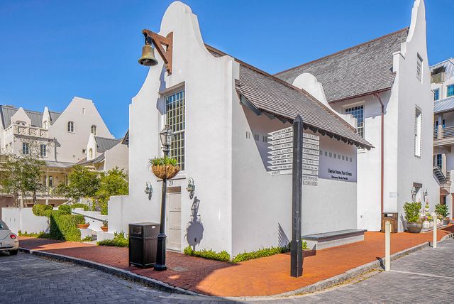 114 Bourne Lane, Rosemary Beach, FL 32461