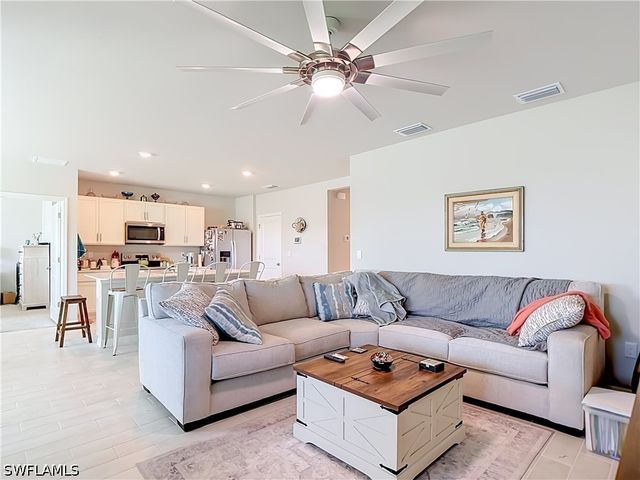 2161 NW 22nd PL, Cape Coral, FL 33993