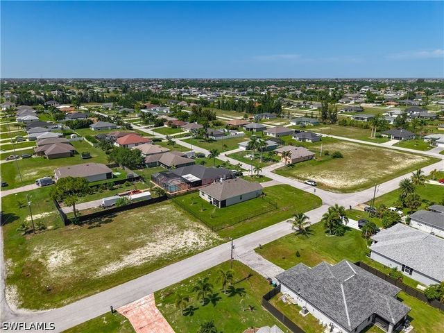 2161 NW 22nd PL, Cape Coral, FL 33993