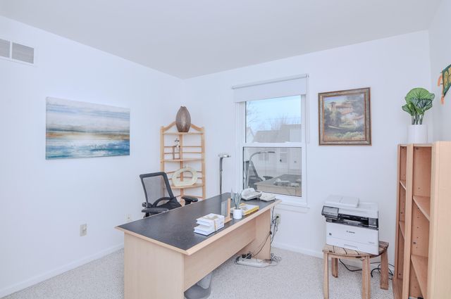 3162 Shamrock Court, Ann Arbor, MI 48105