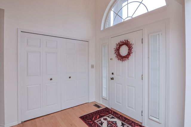 3162 Shamrock Court, Ann Arbor, MI 48105