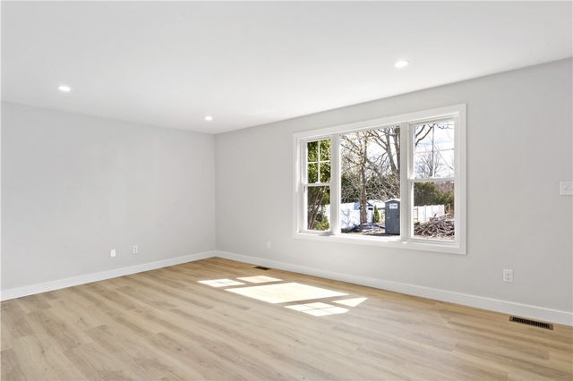 6 Monast Street 1, Warren, RI 02885