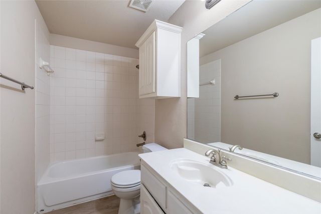 413 Cold Mountain Trail, Fort Worth, TX 76131