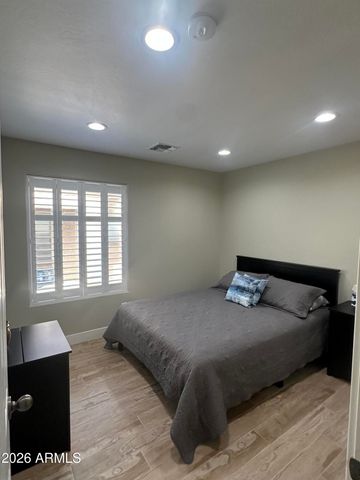 33002 N SANDSTONE Drive, San Tan Valley, AZ 85143