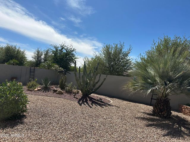 33002 N SANDSTONE Drive, San Tan Valley, AZ 85143