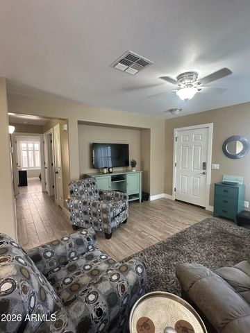 33002 N SANDSTONE Drive, San Tan Valley, AZ 85143