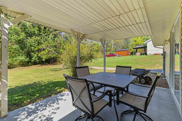 121 Sycamore Trail, Somerset, KY 42501