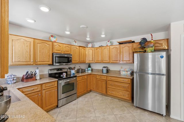 10197 E Sonoran Heights Place, Tucson, AZ 85748
