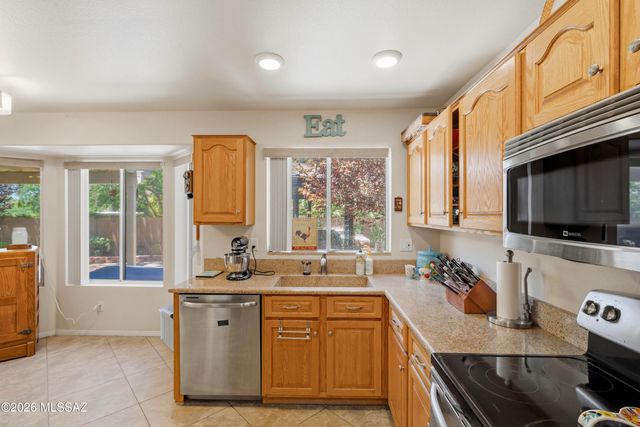 10197 E Sonoran Heights Place, Tucson, AZ 85748
