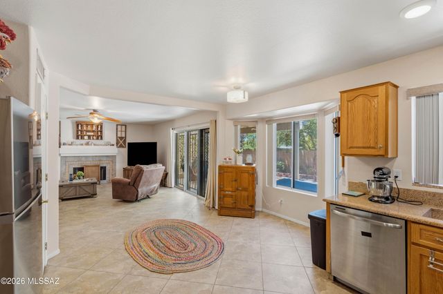 10197 E Sonoran Heights Place, Tucson, AZ 85748