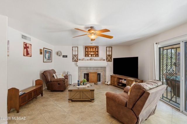 10197 E Sonoran Heights Place, Tucson, AZ 85748