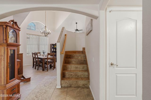 10197 E Sonoran Heights Place, Tucson, AZ 85748