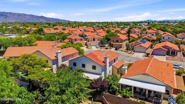 10197 E Sonoran Heights Place, Tucson, AZ 85748