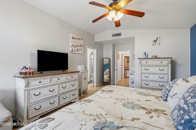 10197 E Sonoran Heights Place, Tucson, AZ 85748