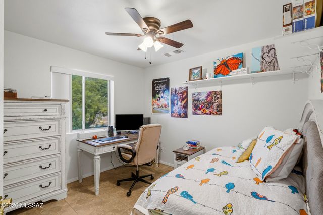 10197 E Sonoran Heights Place, Tucson, AZ 85748