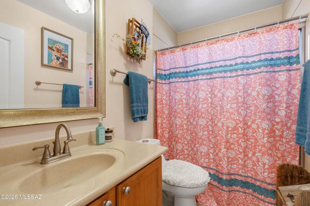 10197 E Sonoran Heights Place, Tucson, AZ 85748