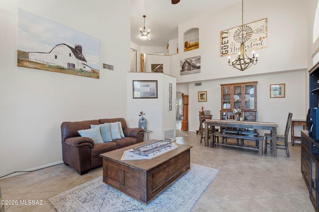 10197 E Sonoran Heights Place, Tucson, AZ 85748