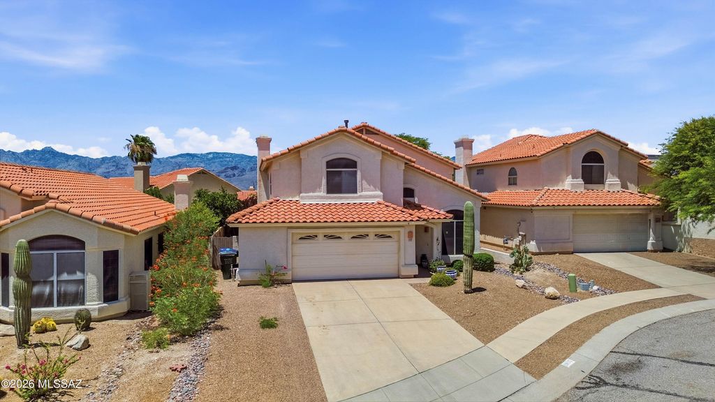 10197 E Sonoran Heights Place, Tucson, AZ 85748