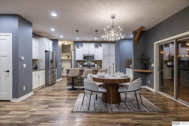 2103 S 195th Street, Omaha, NE 68130