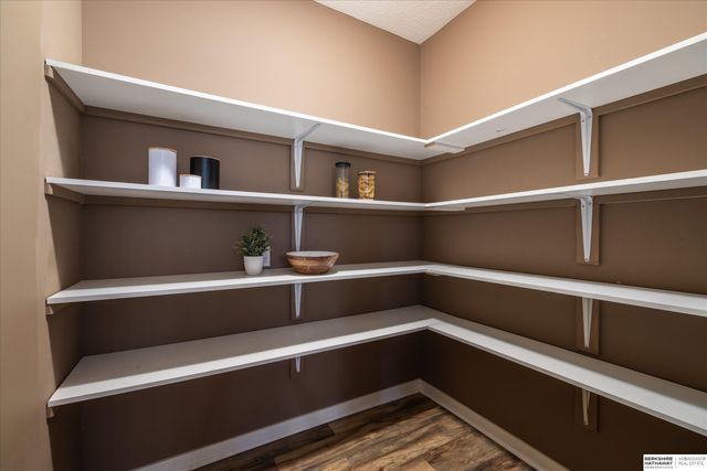 2103 S 195th Street, Omaha, NE 68130