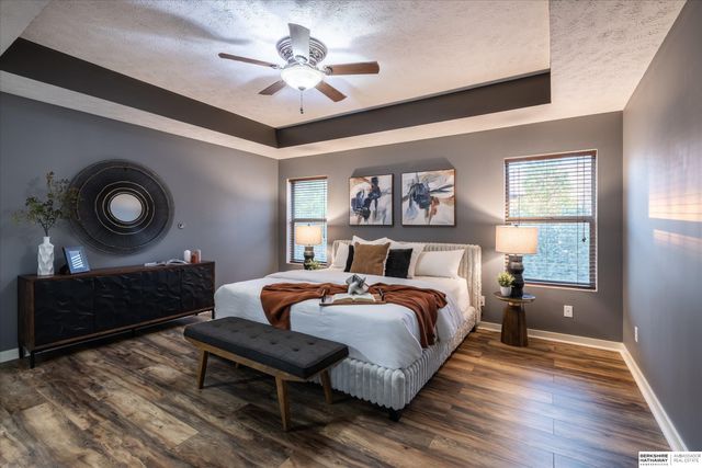 2103 S 195th Street, Omaha, NE 68130