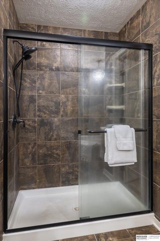 2103 S 195th Street, Omaha, NE 68130