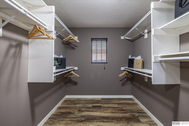 2103 S 195th Street, Omaha, NE 68130