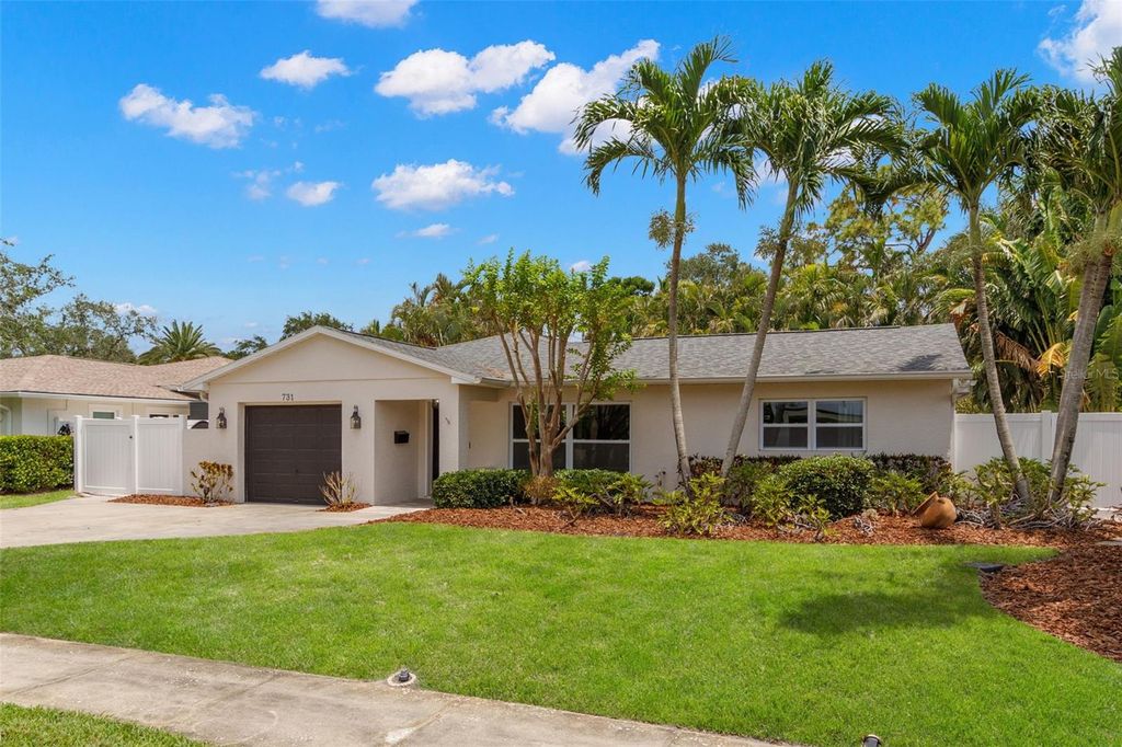 731 ALDA WAY NE, St Petersburg, FL 33704